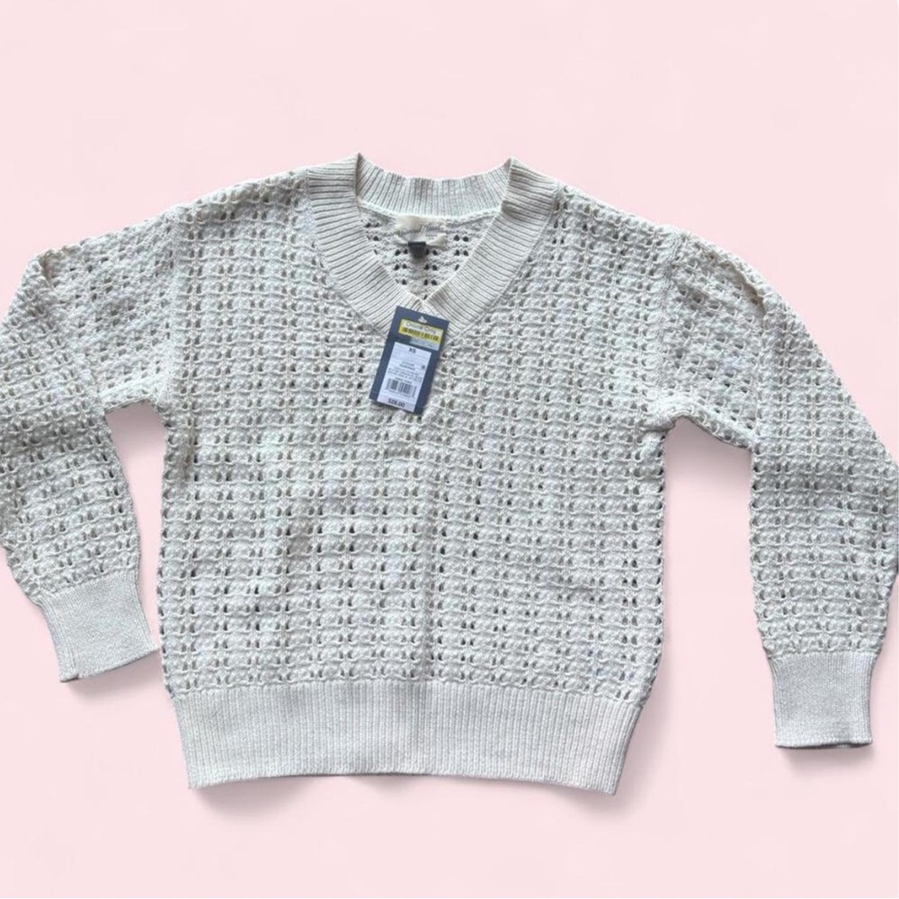 Universal Thread Cream Open-Weave V-Neck Sweater